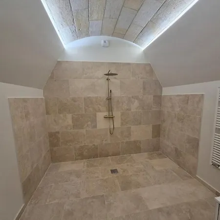 Château De La Follie - Le Bourgot *