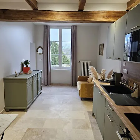 Château De La Follie - Le Bourgot *