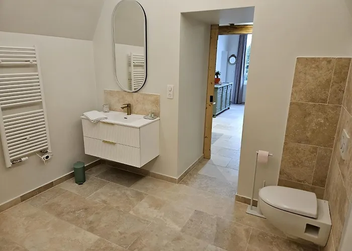 Château De La Follie - Le Bourgot